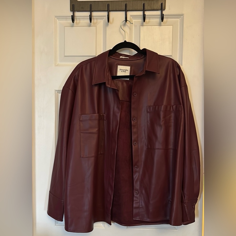 Abercrombie & Fitch Oversized Vegan Leather Shirt Jacket